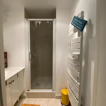 Cosy Jardin Des Plantes Avec Parking 낭트